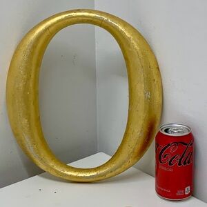 Early 20th Century Antique Gold Painted Letter O Wall Mounting Detroit Bank Sign